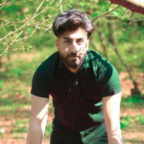 اهنگ رفیق شب تیره و تاره من براره من افتخار من دوست بره تو هستی غمخوار من