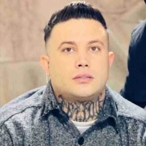 علی احمدیانی بغض کردنم علی رو بغض عشق تو