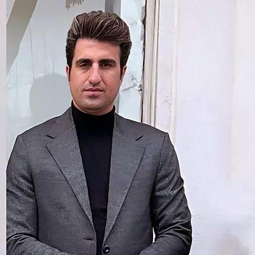 محسن لرستانی تو لحظه های بی کسی دنیای منی اون قد اسیر عشقتم