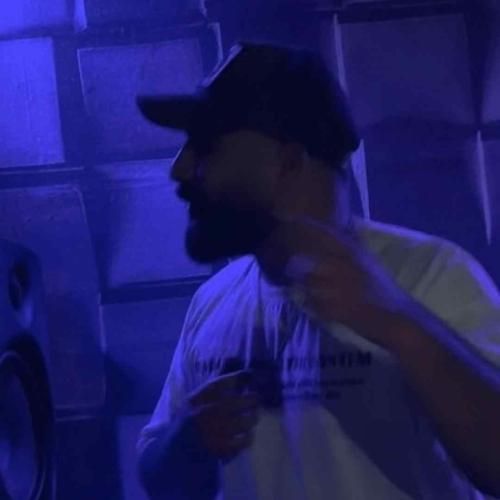 محمد امیری برای بنده سر خم نکردم اصلا هنگ هنگم