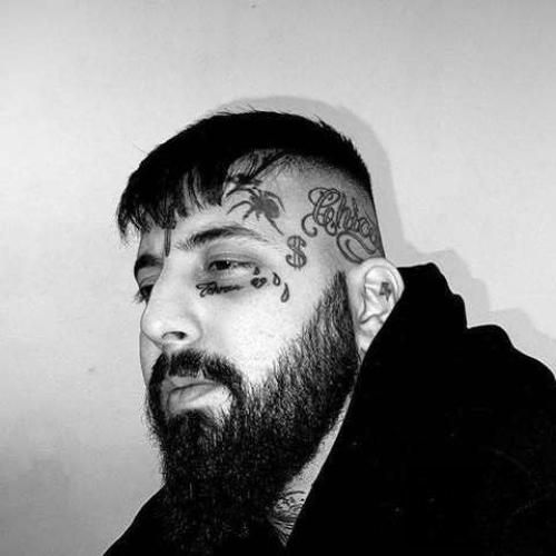 دانلود آهنگ زیبا ویناک به نام کم نمیاد