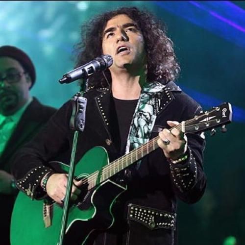 رضا یزدانی میون ما سه تا فقط تقدیر پای قولی که داده وایساده