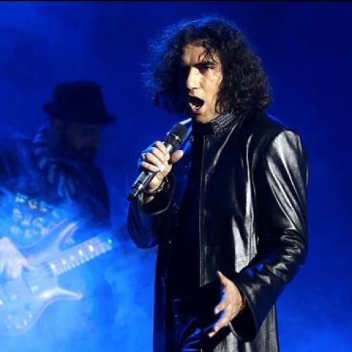 رضا یزدانی گفته بودم برام مث نفسی که دلم بی تو خونه درده